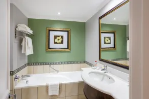 Southern Sun Mbombela - Bathroom