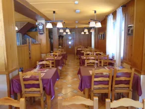 HOSTAL GALICIA CARDEDEU - Restaurant