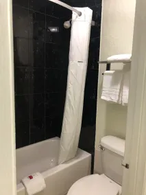 Travelodge by Wyndham Fort Myers North - Chambre