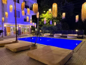 GÜLER BUTİK HOTEL - Pool