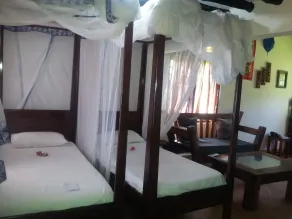 Mnarani Beach Cottages - Room