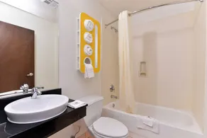 Motel 6-Richburg, SC - Salle de bain