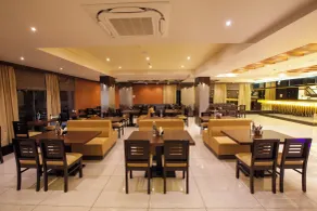 The White Pearl Suites - Restaurant