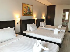 Ninong's Hotel - Chambre