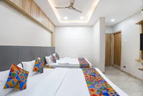 Wooden Park Hotel - Near DLF IT Park - Camera