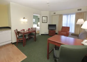 Residence Inn by Marriott Oklahoma City South - Room