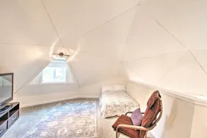 Geodesic Dome House w/ Scenic Views + Hot Tub - Innenbereich