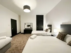 Mulberry Aparthotel - Room