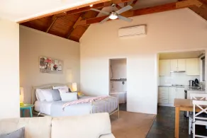 Vivere Retreat - Room