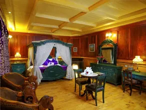 West Downs - The Heritage Resort - Room
