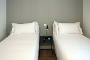 B&B HOTEL Apartamentos Madrid Centro Fuencarral 46 - Værelse