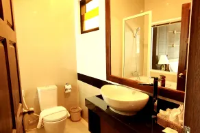 Baan Ratchiangsaen - Badezimmer