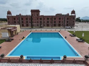 Umaid Mahal Palace - Pool
