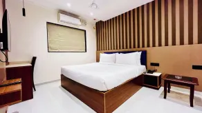Hiive By Convivial Hotels - Room