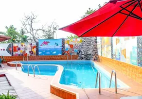 Maxlot Hotel - Pool