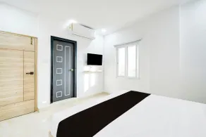 Super Townhouse LB Nagar Metro Station - Quarto