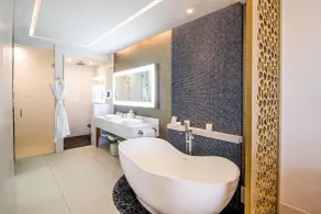 1BD Oceanview Suite Garza Blanca in Cabo - Badezimmer