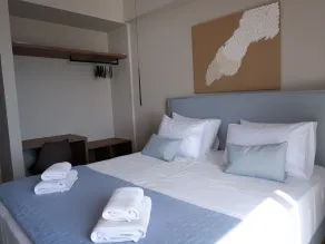 Kaiser Luxury Suites - Chambre