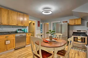 Boston Area Hub By Train Station, Gillette Stadium - Interior