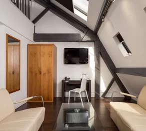 Roomzzz Manchester City - Chambre
