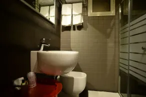 Hotel Perla - The storyhoteller - Bathroom