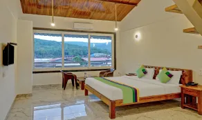 Hotel Lake Paradise Mahabaleshwar - Room