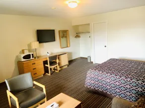 Toronto Lakeshore Hotel - Room