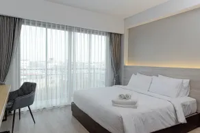 The Horizon Groove Hotel - Room