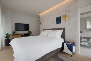Ink Hotel Tel Aviv with a bunker shelter room - Chambre