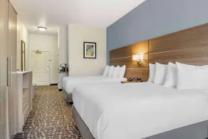 Best Western Plus Lake Elsinore Inn & Suites - Chambre