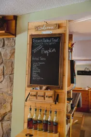 The Snowed Inn - Restaurant