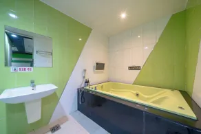 Changwon Ava Hotel - Badezimmer