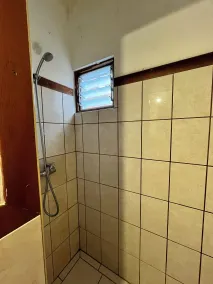 Rajutuna Inn - Bathroom