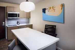 Hyatt House Tallahassee Capitol University - Chambre