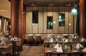 Leonardo Royal Hotel Munich Bavaria Towers - Restaurant