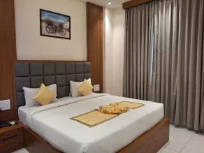 SRS Elegance Suites - Room