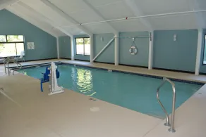 Holiday Inn Express & Suites Waterville - North by IHG - Pool