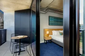 Nesuto Curtin Perth Hotel - Room