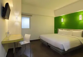 Amaris Hotel Thamrin City - Room