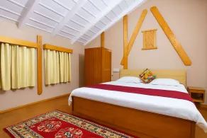 Kafal Pako Resort - Himalayan View Resort In Mukteshwar - Værelse