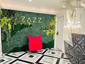 Hotel ZAZZ - Rezeption