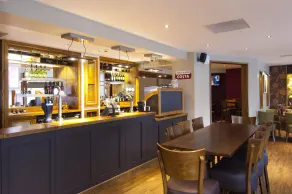 Premier Inn Bradford Central - Restaurante