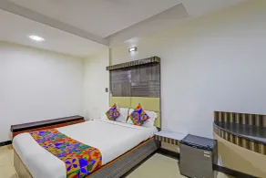 Fabhotel Yagna Residency - Room