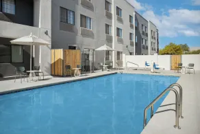 Spark By Hilton Tucson Airport - Piscina