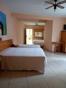 VOA Plazza Hotel - Habitación