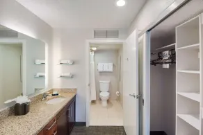 Sonesta ES Suites Huntington Beach Fountain Valley - Salle de bain