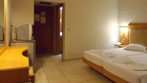 Saint Constantine Hotel - Chambre