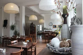 Guesthouse Eleven Hotel - Restaurant