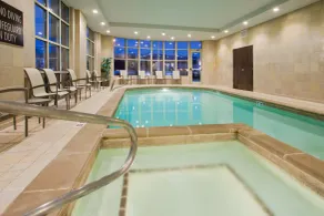 Crowne Plaza Anchorage-Midtown by IHG - Piscine