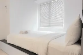 Stylish and Modern 2BR Bassura City Apartment - Værelse